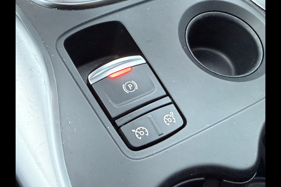 Renault Kadjar 1.3 TCe Intens | Bose | Stoelverwarming | Camera | Glazen dak