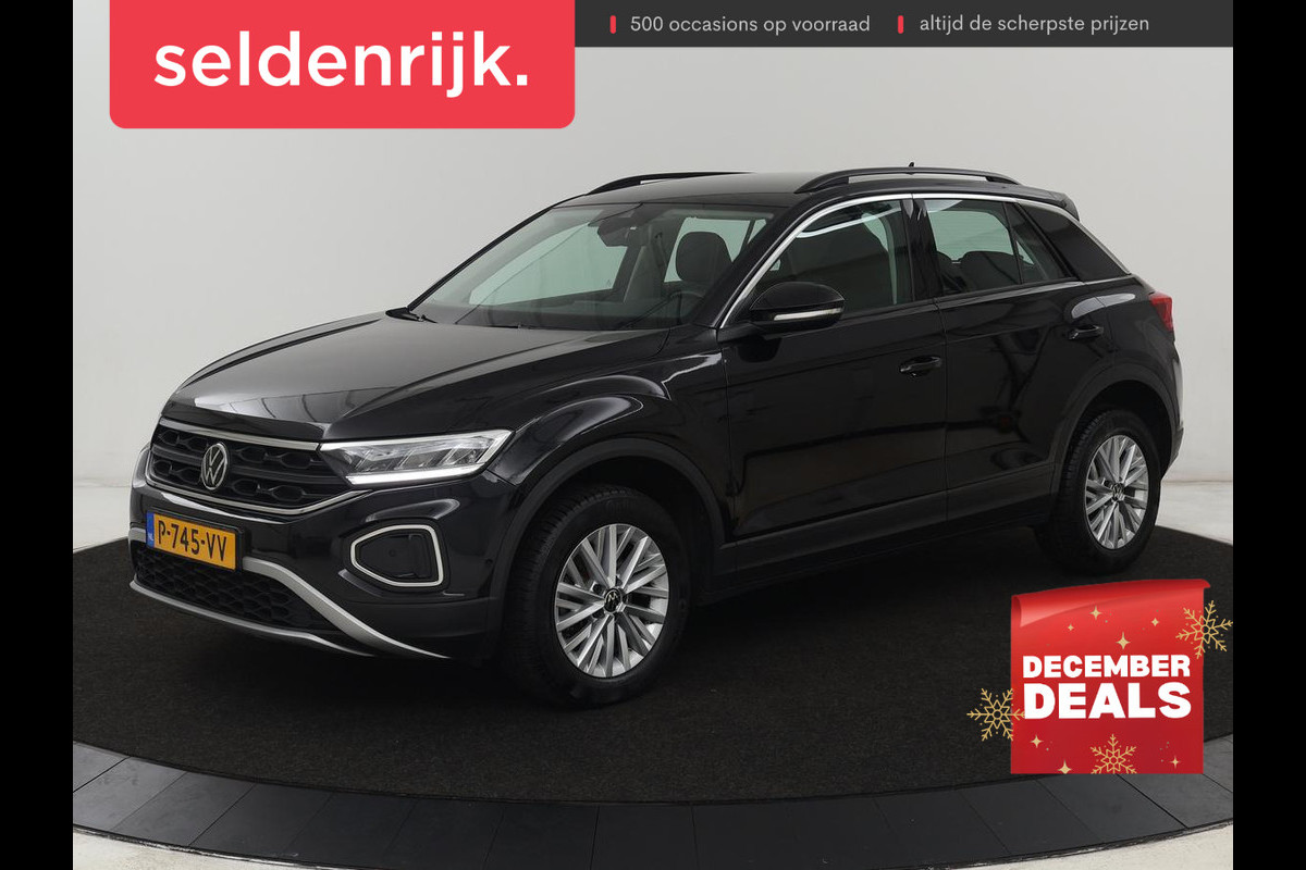 Volkswagen T-Roc 1.5 TSI Life Business | Stoelverwarming | Camera | Virtual Cockpit | Carplay | Full LED | Adaptive cruise | Navigatie | Park Assist | Climate control | DAB | Bluetooth