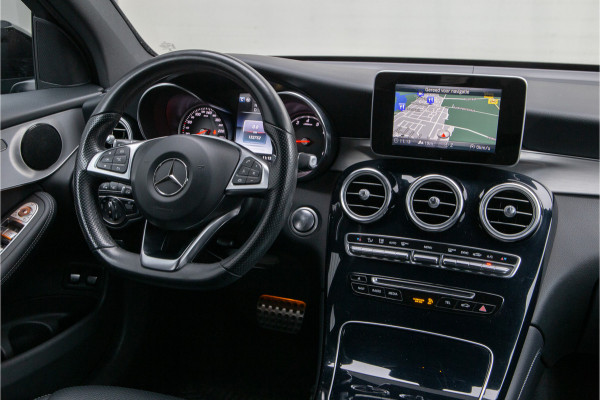 Mercedes-Benz GLC 250 4MATIC AMG Premium, Distronic, Head-up, Leder, Trekhaak