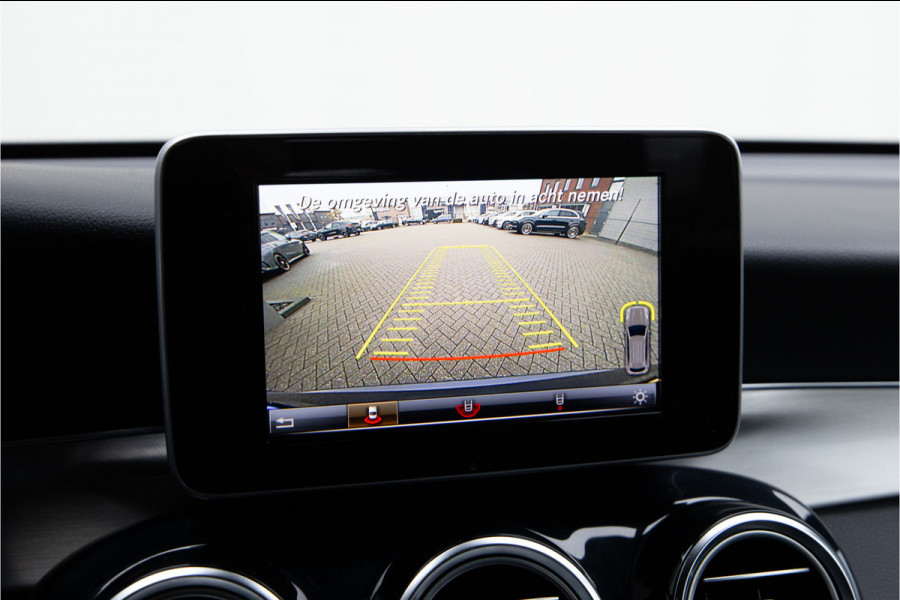 Mercedes-Benz GLC 250 4MATIC AMG Premium, Distronic, Head-up, Leder, Trekhaak