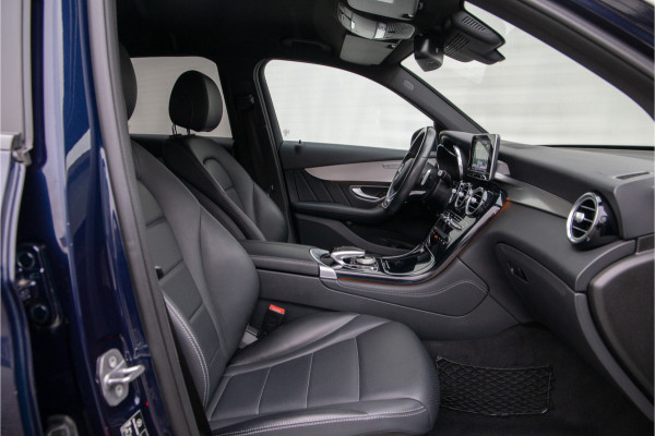 Mercedes-Benz GLC 250 4MATIC AMG Premium, Distronic, Head-up, Leder, Trekhaak