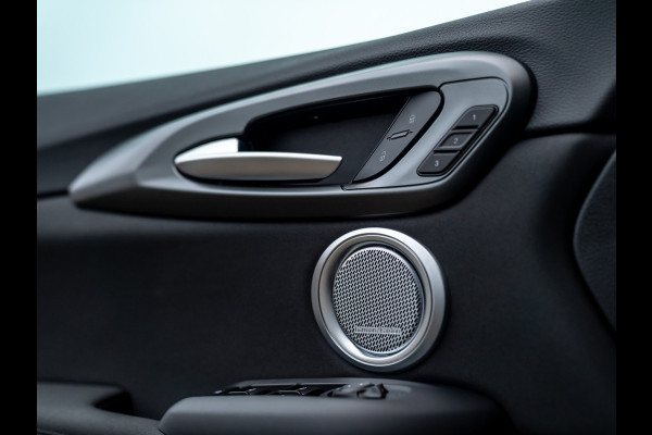 Alfa Romeo Tonale 1.3T PHEV 280pk Veloce | NL-auto | Pano-dak | Harman/Kardon | Stoelventilatie | Adapt. cruise |