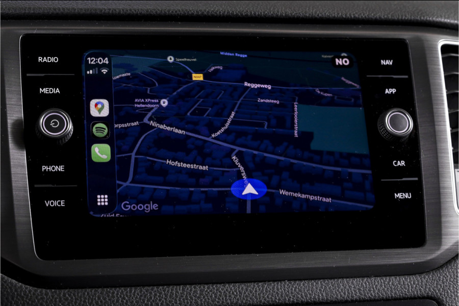 Volkswagen Golf Sportsvan 1.5 TSI ACT 130 PK Comfortline - Automaat | Adapt. Cruise | Stoelverw. | PDC | Camera | App.Connect + NAV. | ECC | DAB | Trekhaak | LM 16" |