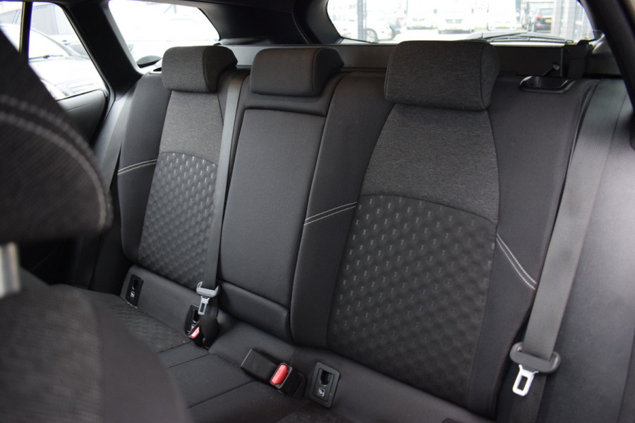 Toyota Corolla Touring Sports Hybrid 140 Active | Apple CarPlay | Camera | ACC | Climate