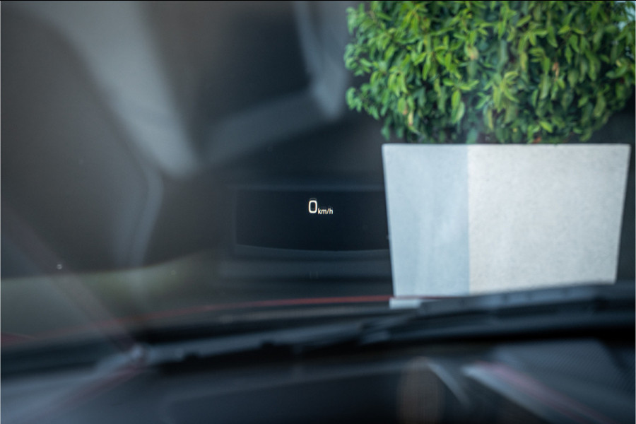 Ferrari SF90 Stradale 4.0 V8 Assetto Fiorano - Carbon | Alcantara | Carplay