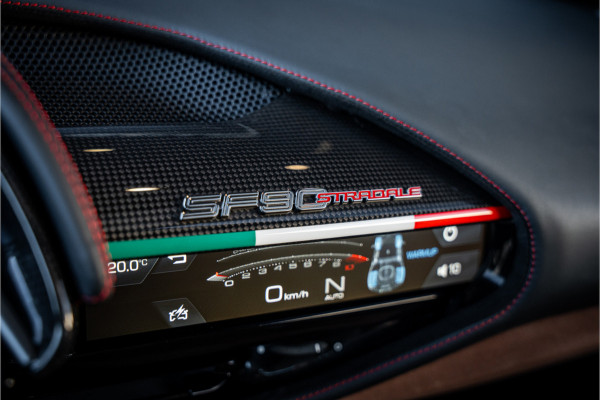 Ferrari SF90 Stradale 4.0 V8 Assetto Fiorano - Carbon | Alcantara | Carplay