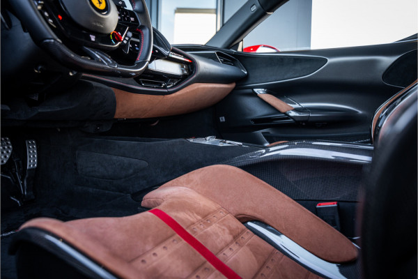Ferrari SF90 Stradale 4.0 V8 Assetto Fiorano - Carbon | Alcantara | Carplay