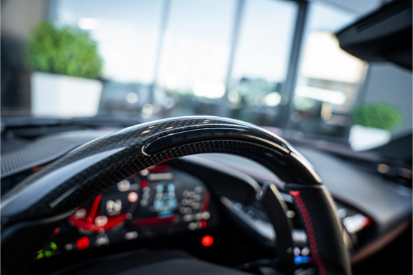 Ferrari SF90 Stradale 4.0 V8 Assetto Fiorano - Carbon | Alcantara | Carplay