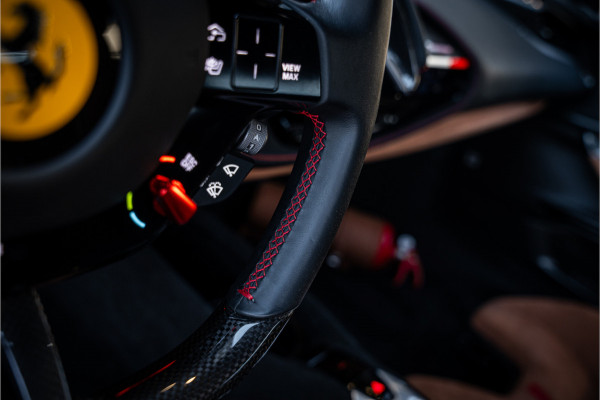 Ferrari SF90 Stradale 4.0 V8 Assetto Fiorano - Carbon | Alcantara | Carplay