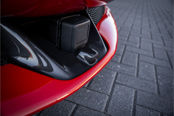 Ferrari SF90 Stradale 4.0 V8 Assetto Fiorano - Carbon | Alcantara | Carplay