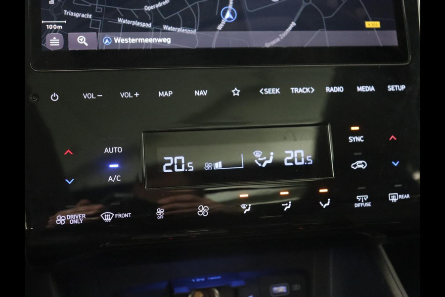 Hyundai Tucson 1.6 T-GDI PHEV Premium Sky 4WD | Panoramadak | Stoelventilatie | Leder | 360 Camera | Adaptive cruise | Memory | Achterbankverwarming | Carplay | Full LED | Navigatie | Plug In