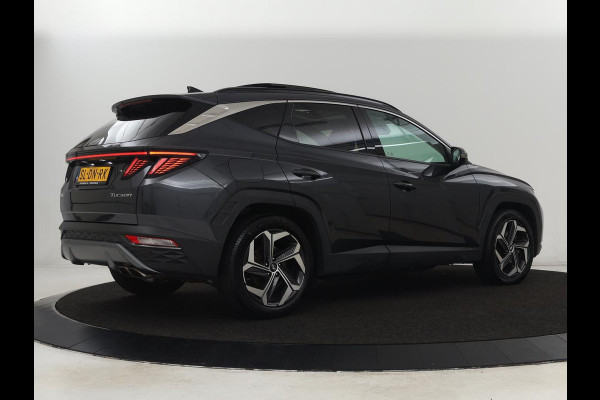Hyundai Tucson 1.6 T-GDI PHEV Premium Sky 4WD | Panoramadak | Stoelventilatie | Leder | 360 Camera | Adaptive cruise | Memory | Achterbankverwarming | Carplay | Full LED | Navigatie | Plug In