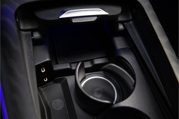 Mercedes-Benz E-Klasse 300 e AMG Premium, Pano, Hyperscreen, Distronic, Nightpack 2024