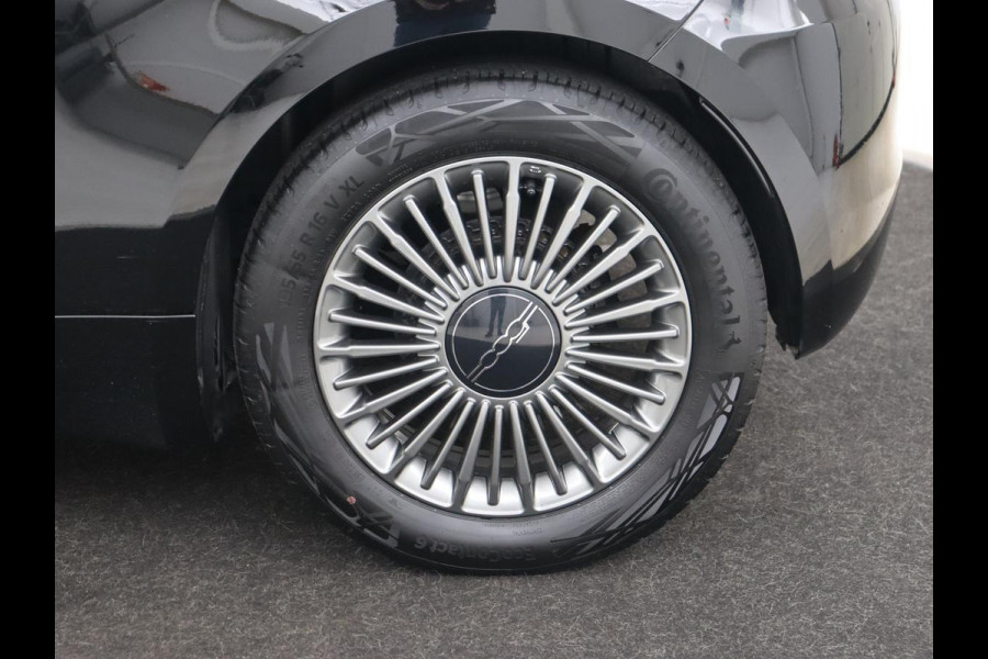 Fiat 500 3+1 Icon 42kWh | 3 Fase | Stoelverwarming | Camera | Carplay | Navigatie | Cruise control | Climate control | Bluetooth