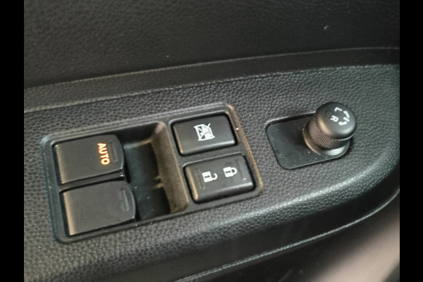 Suzuki Ignis 1.2 Smart Hybrid Comfort uit 2022 Rijklaar + 12 maanden Bovag-garantie Henk Jongen Auto's in Helmond,  al 50 jaar service zoals 't hoort!
