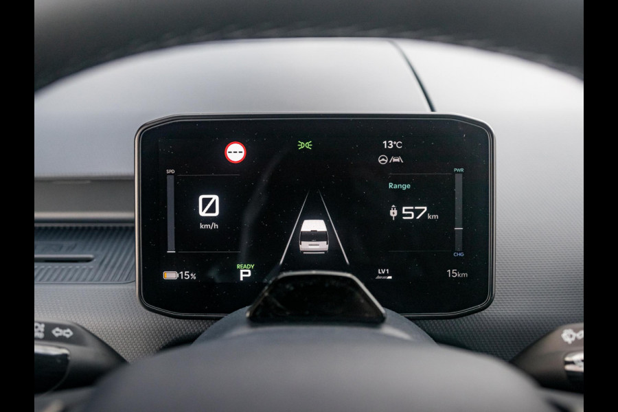 Kia PV5 Passenger Elite 71.2 kWh | Clima | Camera | Adapt. Cruise | BSM | Navi | PDC V&A | Stoel&Stuur Verwarming | Twee schuifdeuren | Priv. glass | 5-Zits