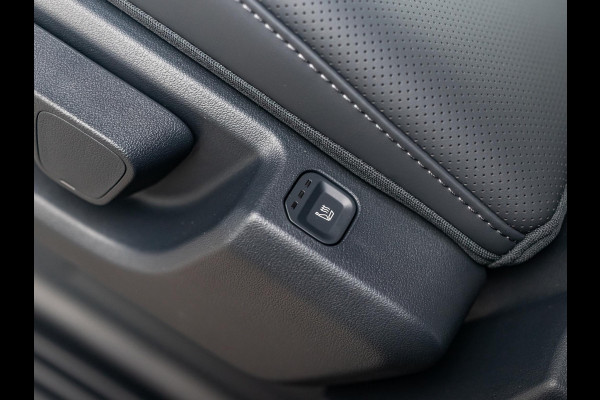 Kia PV5 Passenger Elite 71.2 kWh | Clima | Camera | Adapt. Cruise | BSM | Navi | PDC V&A | Stoel&Stuur Verwarming | Twee schuifdeuren | Priv. glass | 5-Zits