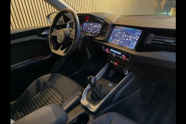 Audi A1 Sportback 30 TFSI S Line - Navigatie - Virtual