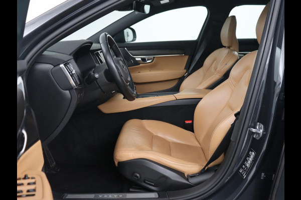 Volvo V90 Cross Country 2.0 T5 AWD | Leder | Trekhaak | Stoelverwarming | Adaptive cruise | Camera | Carplay | 19'' | Navigatie | DAB | Digital Cockpit