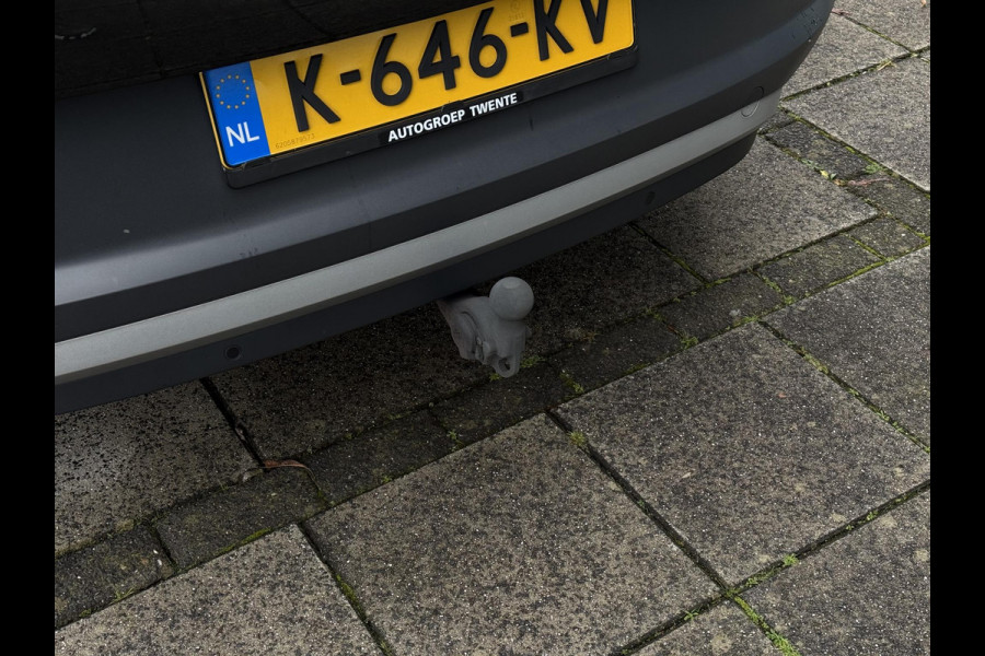 Volkswagen ID.4 Aut. First Edition 77kWh | Trekhaak | Navi | Camera |