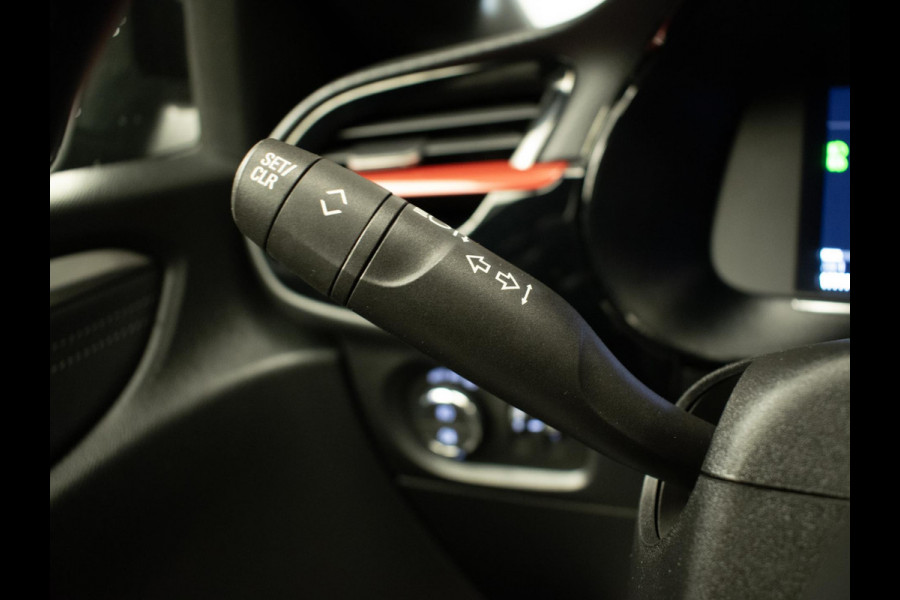 Opel Corsa 1.2 GS Line Sport (APPLE CARPLAY,CAMERA,NAVI,LED,CRUISE,LANE ASSIST,CLIMATE,KEYLESS,SPORTSTOELEN,LM VELGEN,NETTE STAAT)