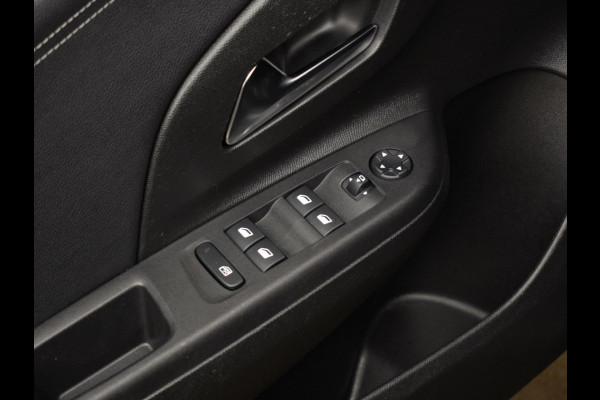 Opel Corsa 1.2 GS Line Sport (APPLE CARPLAY,CAMERA,NAVI,LED,CRUISE,LANE ASSIST,CLIMATE,KEYLESS,SPORTSTOELEN,LM VELGEN,NETTE STAAT)