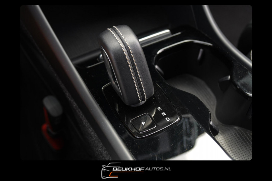 Volvo XC40 Recharge P8 AWD R-Design Lederen stoelen Carplay