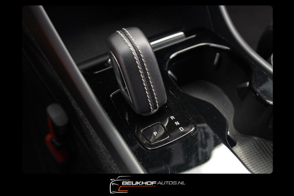 Volvo XC40 Recharge P8 AWD R-Design Lederen stoelen Carplay