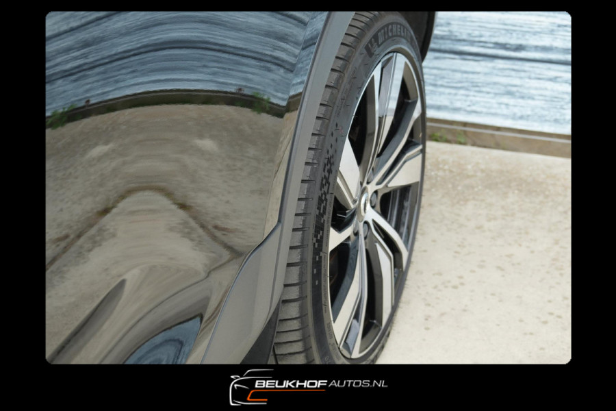 Volvo XC40 Recharge P8 AWD R-Design Lederen stoelen Carplay