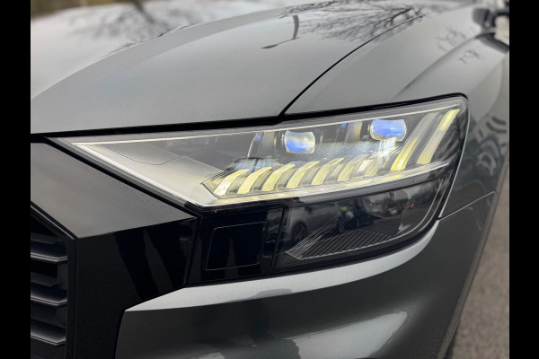 Audi Q8 55 TFSI quattro S Line 340 PK Pano Leder Camera Trekhaak