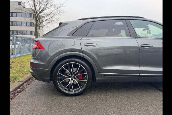 Audi Q8 55 TFSI quattro S Line 340 PK Pano Leder Camera Trekhaak