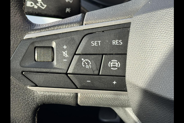 Seat Arona 1.0 TSI Style Business Intense Pdc Carplay DAB radio Clima Led Cruise