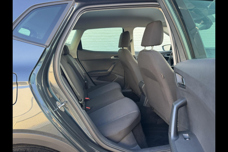 Seat Arona 1.0 TSI Style Business Intense Pdc Carplay DAB radio Clima Led Cruise