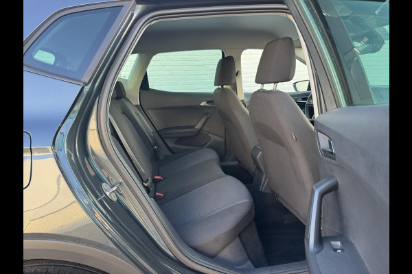 Seat Arona 1.0 TSI Style Business Intense Pdc Carplay DAB radio Clima Led Cruise