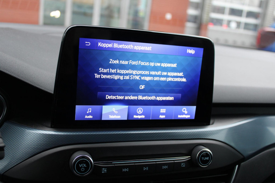 Ford Focus 1.0 EcoBoost Hybrid Active X Business 155pk | Winter Pack | Bang&Olufsen | 10-weg stoel | Adaptive LED | Privacy glass