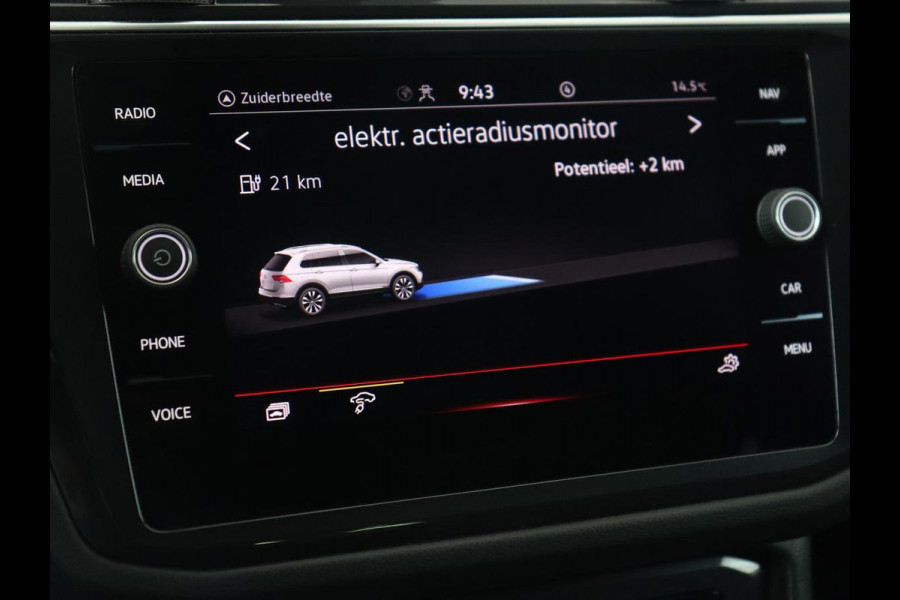 Volkswagen Tiguan 1.4 TSI eHybrid R Line | Matrix LED | Camera | Carplay | Adaptive cruise | 19'' | Navigatie | Park Assist | Virtual Cockpit | Climate control | DAB | Getint glas