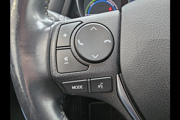 Toyota Auris Touring Sports 1.8 Hybrid Dynamic | Automaat | Navi | Cruise | Camera | LMV | Keyless |