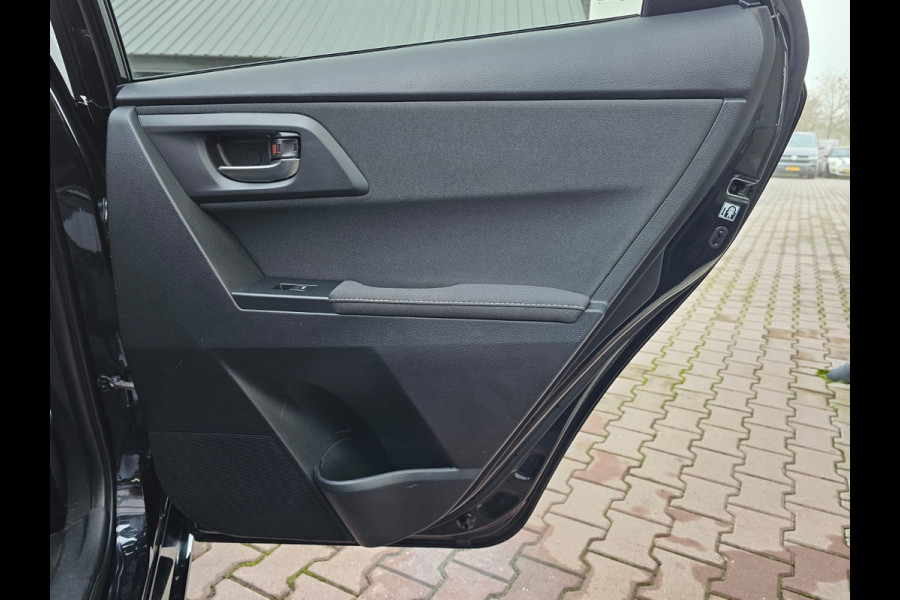 Toyota Auris Touring Sports 1.8 Hybrid Dynamic | Automaat | Navi | Cruise | Camera | LMV | Keyless |