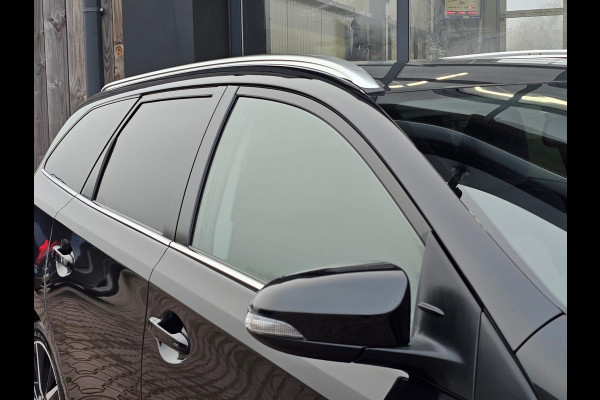Toyota Auris Touring Sports 1.8 Hybrid Dynamic | Automaat | Navi | Cruise | Camera | LMV | Keyless |