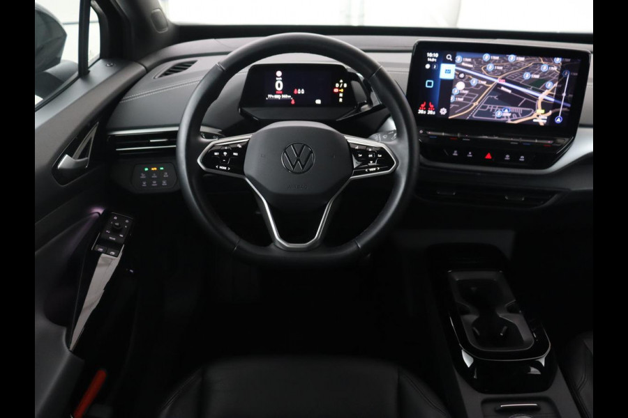 Volkswagen ID.5 Pro 77 kWh | Warmtepomp | Leder | 360 Camera | Stoelverwarming | Keyless | Adaptive cruise | Carplay | Sfeerverlichting | Navigatie | Matrix LED | 20'' | Side Assist