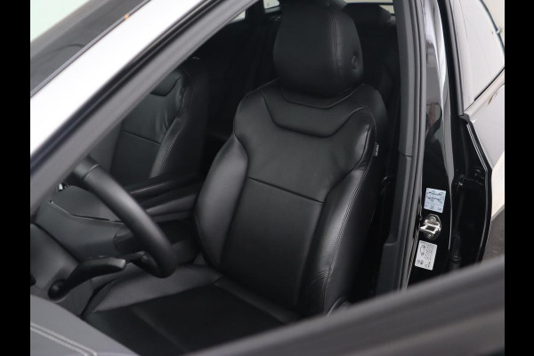 Volkswagen ID.5 Pro 77 kWh | Warmtepomp | Leder | 360 Camera | Stoelverwarming | Keyless | Adaptive cruise | Carplay | Sfeerverlichting | Navigatie | Matrix LED | 20'' | Side Assist