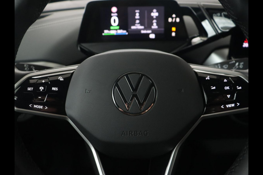 Volkswagen ID.5 Pro 77 kWh | Warmtepomp | Leder | 360 Camera | Stoelverwarming | Keyless | Adaptive cruise | Carplay | Sfeerverlichting | Navigatie | Matrix LED | 20'' | Side Assist
