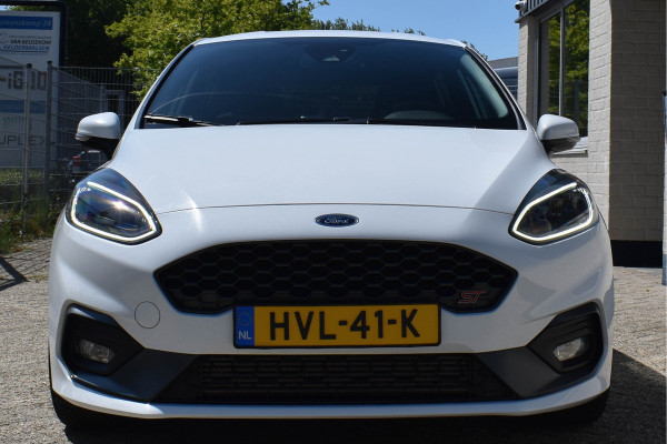 Ford Fiesta 1.5 EcoBoost ST-3 200 PK | Winter Pak. | Carplay | Recaro | LED | Camera