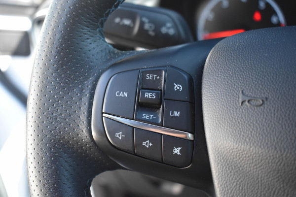 Ford Fiesta 1.5 EcoBoost ST-3 200 PK | Winter Pak. | Carplay | Recaro | LED | Camera