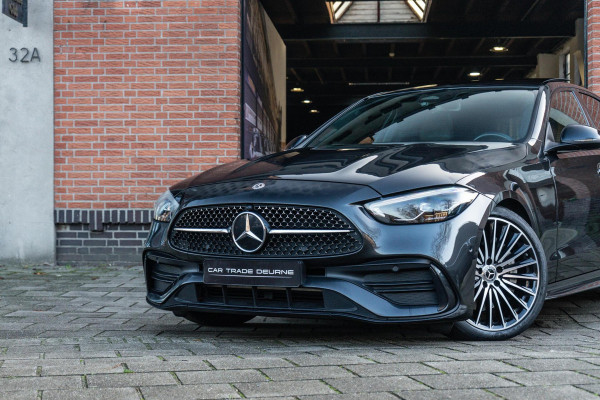 Mercedes-Benz C-Klasse 180 AMG Pano / Leer / Camera