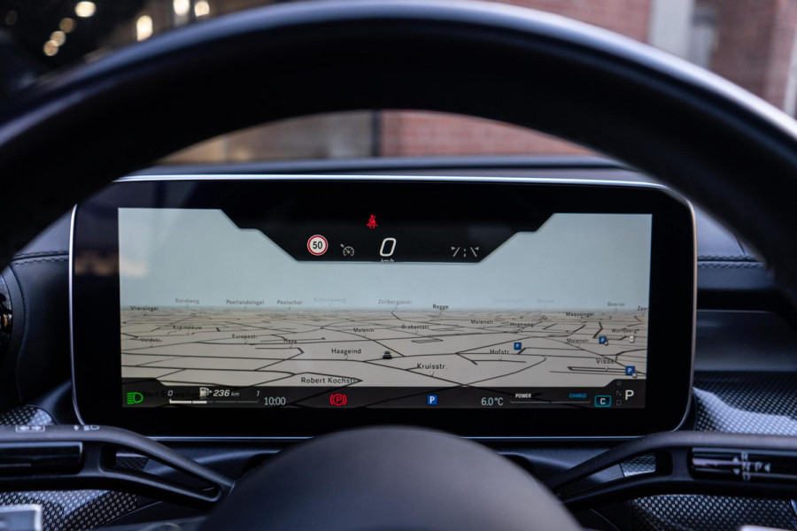 Mercedes-Benz C-Klasse 180 AMG Pano / Leer / Camera