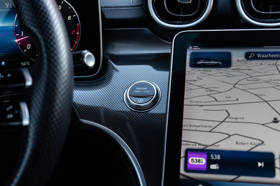 Mercedes-Benz C-Klasse 180 AMG Pano / Leer / Camera