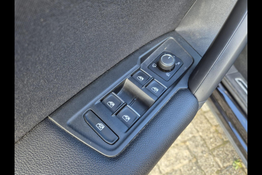 Volkswagen Tiguan 1.4 TSI eHybrid R-Line Business+ | panoramadak | IQ.Light | Virtual Cockpit |