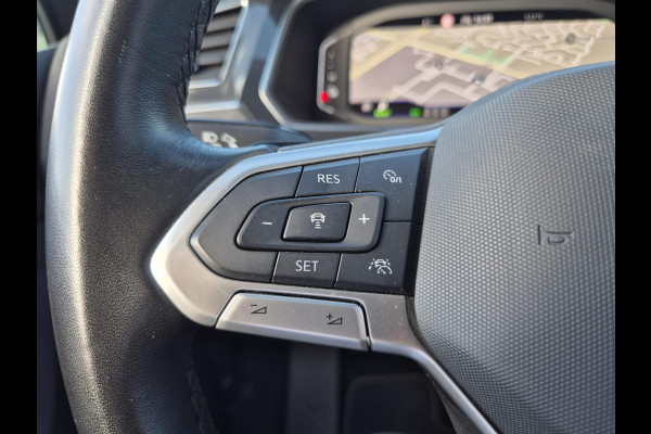 Volkswagen Tiguan 1.4 TSI eHybrid R-Line Business+ | panoramadak | IQ.Light | Virtual Cockpit |