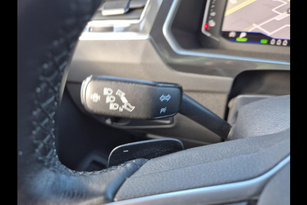 Volkswagen Tiguan 1.4 TSI eHybrid R-Line Business+ | panoramadak | IQ.Light | Virtual Cockpit |